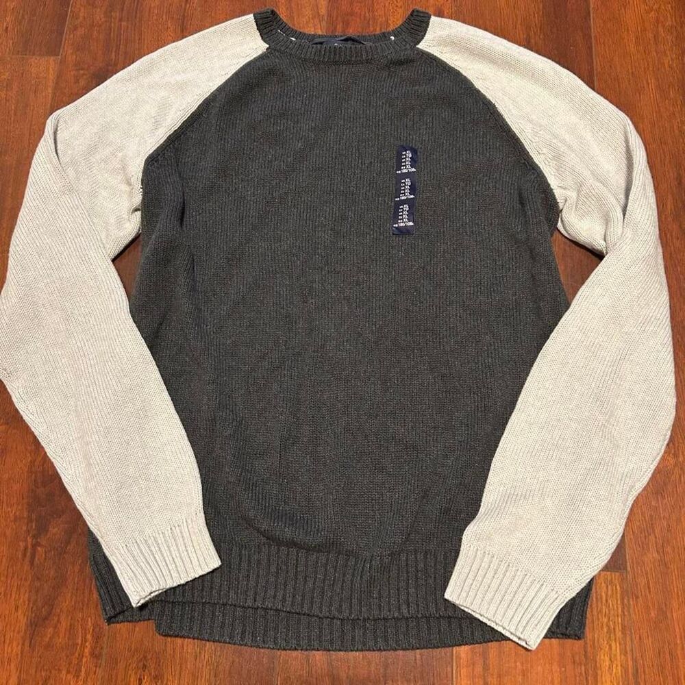 Gap Men's Grey and Navy Jumper
